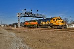 BNSF 2770 and BNSF 3030 Lead the Havelock Zephyr